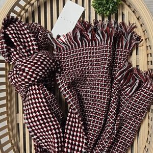 Leith Oversized Winter Scarf